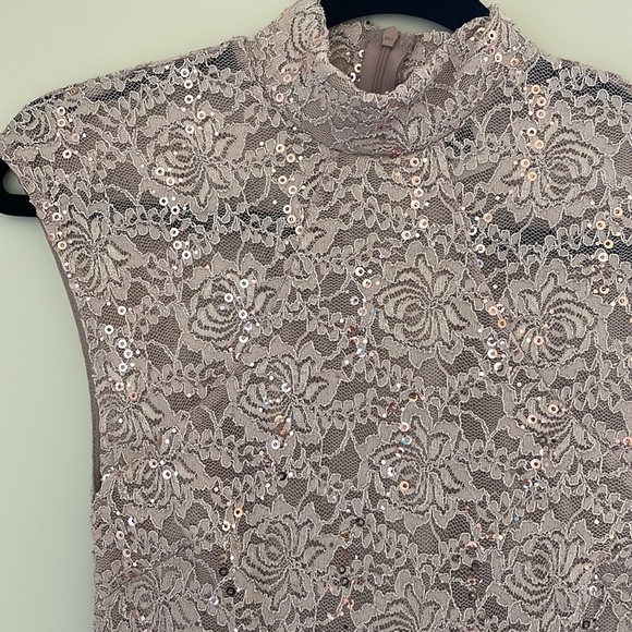 Lace & Sequin Mauve Cocktail Dress. Never worn. Cutest Dress Imaginable 🥰 Med - Picture 2 of 5